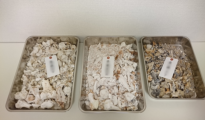 お一人お一人丁寧に粉骨しています！